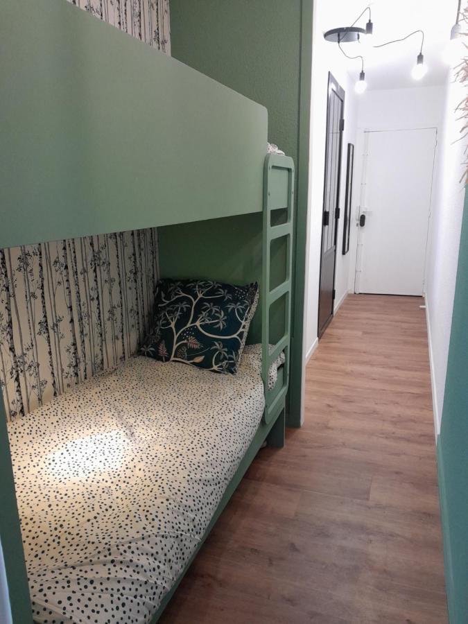 Apartamento Joli 2 Pieces Sur Le Port Avec Piscine, Terrasse, Parking Capbreton Exterior foto